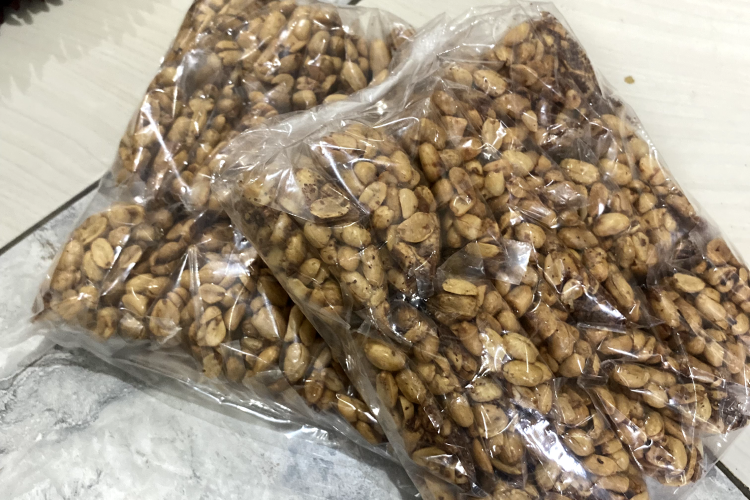 Kacang Tanah 1 pack